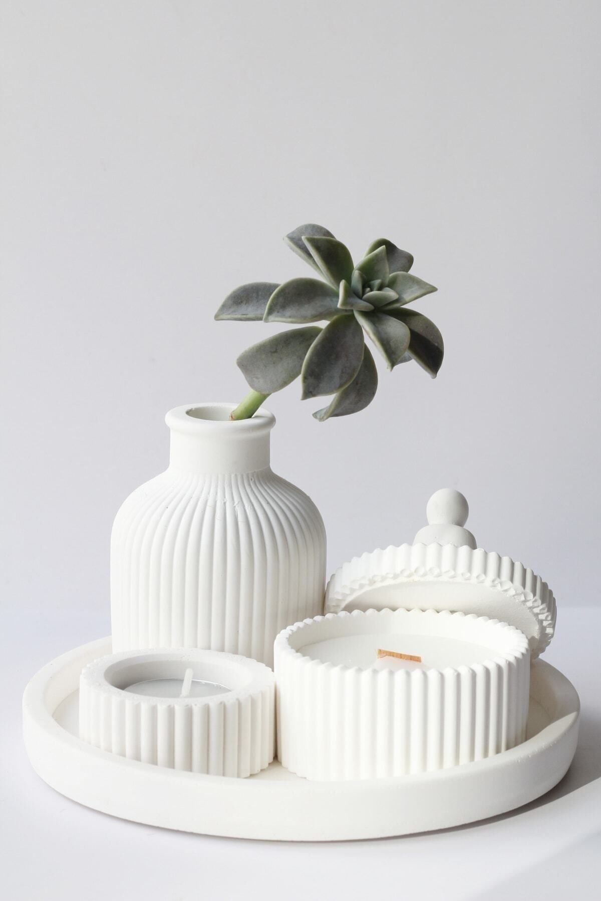 Beyaz Renk özel Tasarım Kokulu Mum Ve Vazo Aksesuar Seti (TEALİGHT HARİCTİR)